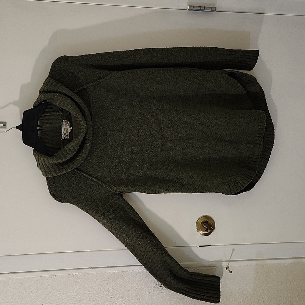 Pink Republic - Green Turtleneck Sweater